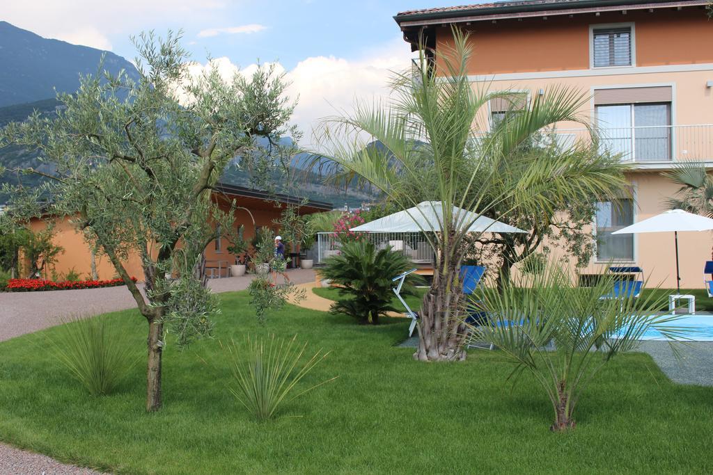 Villa Agritur Il Melograno Arco Exterior foto
